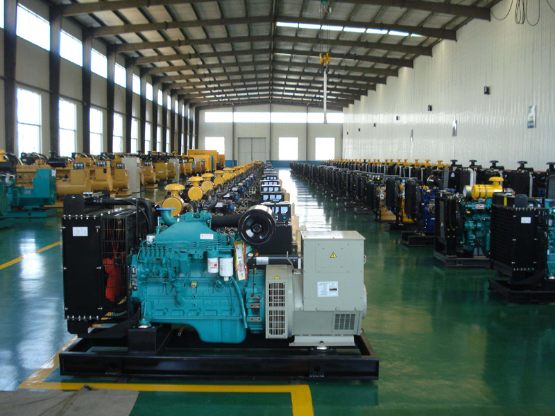 盐山租赁发电机-柴油发电机组冒蓝烟、冒黑烟、冒白烟故障分析