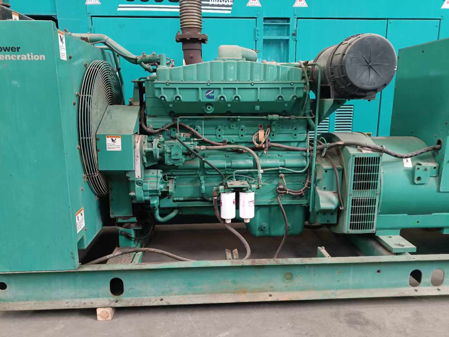 盐山过载会对 600kW 柴油发电机组造成哪些损害？