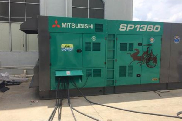 盐山为什么有些柴油发电机组的输出电压可以调节？