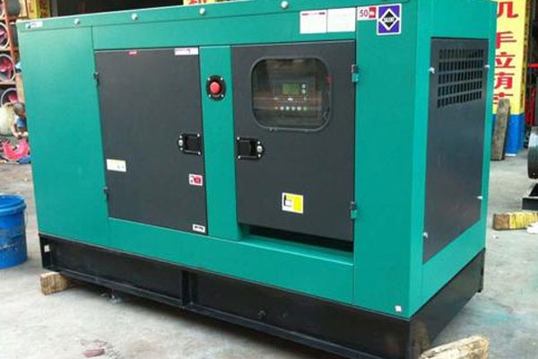 盐山如何检查机油的使用时间？