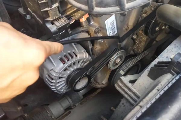 盐山转速传感器的工作原理是什么？