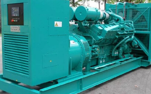 盐山柴油发电机组冬季使用中需要注意哪些事项？